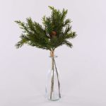 Dekorativní jedlový svazek KIGANJA se šiškami, zelený, 35cm