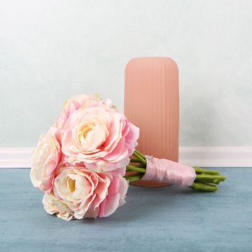 Svatební kytice z ranunculusů na míru - přání zákaznice Melindy Svatební kytice z ranunculusů na míru - přání zákaznice Melindy