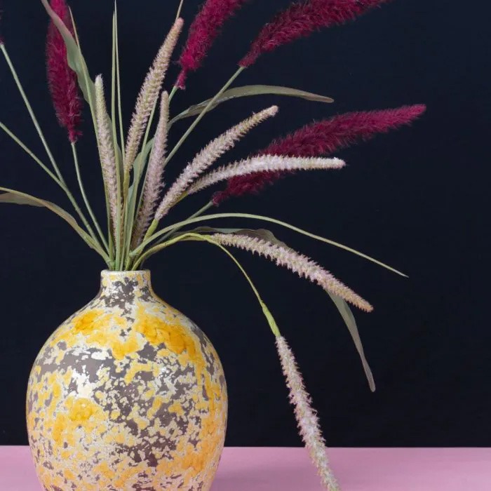 Dekorace s tr&aacute;vami