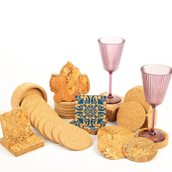 Korkov&eacute; podložky pod sklenice