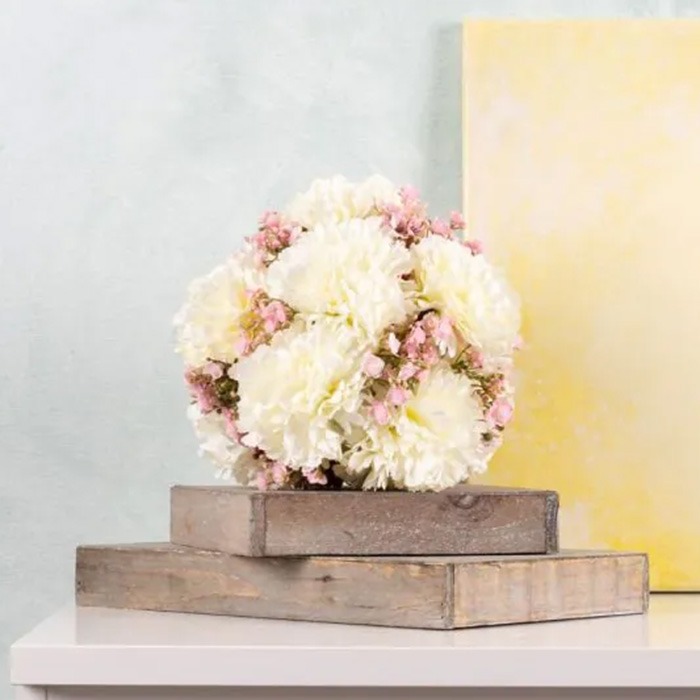 Dekorace s květinovou pěnou