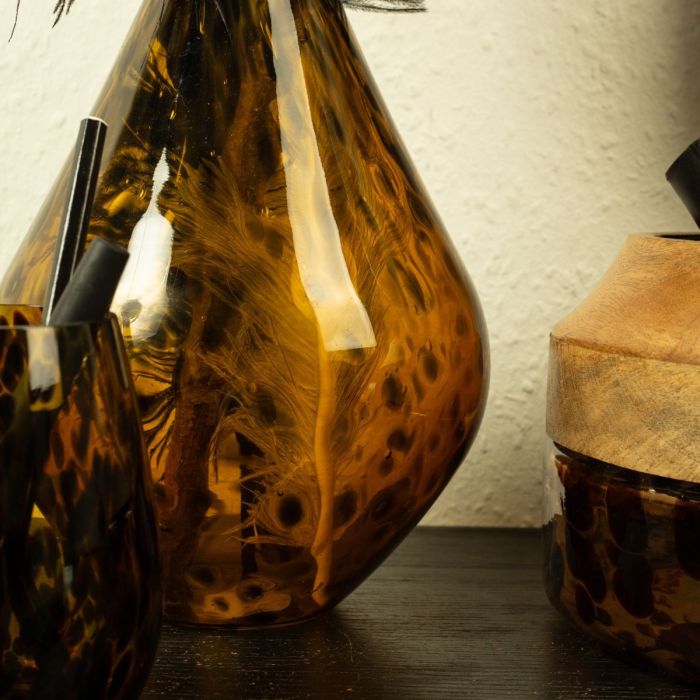 V&aacute;zy s břichem